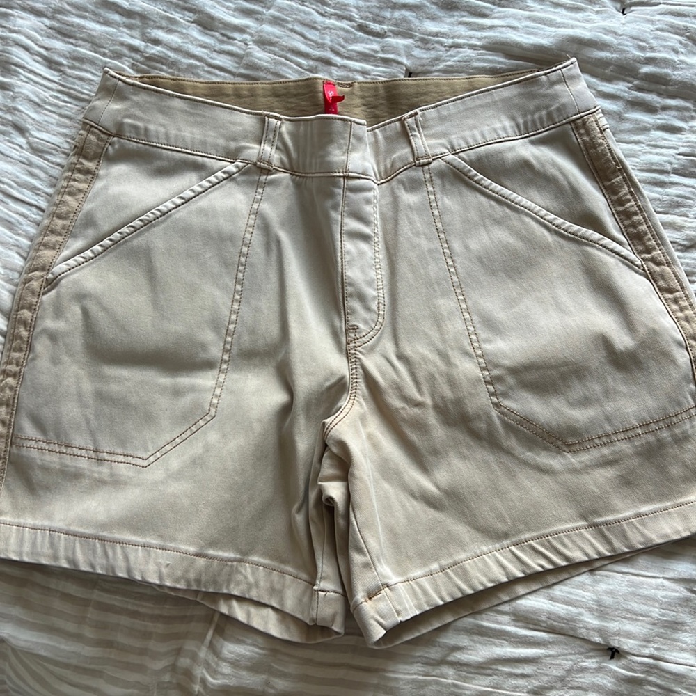 SPANX High Waist Utility Shorts in Beige